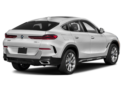 2022 BMW X6 M50i