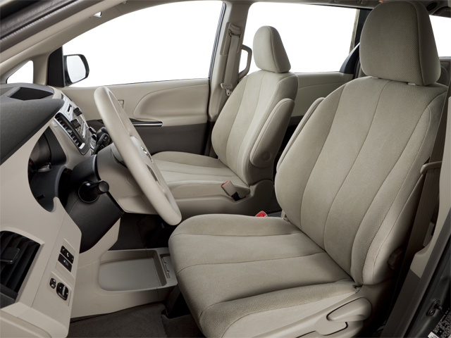 2013 Toyota Sienna LE 8 Passenger