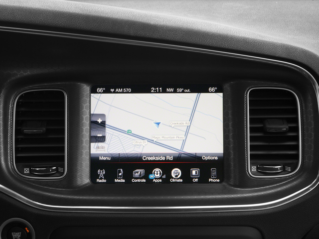 2016 Dodge Charger R/T photo 4