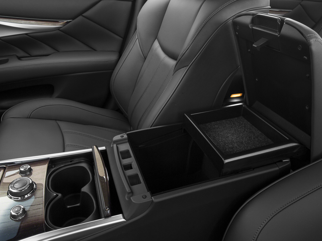 2017 INFINITI Q70L 3.7