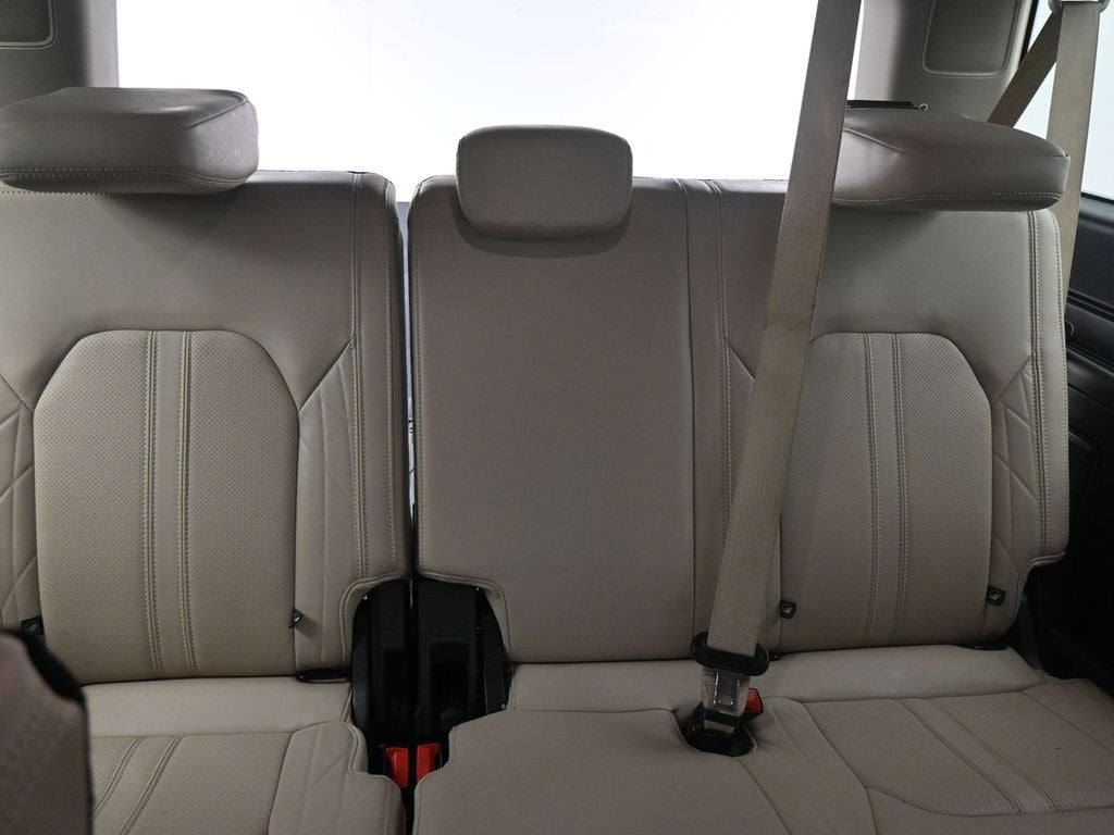 2023 Ford Expedition Max Platinum