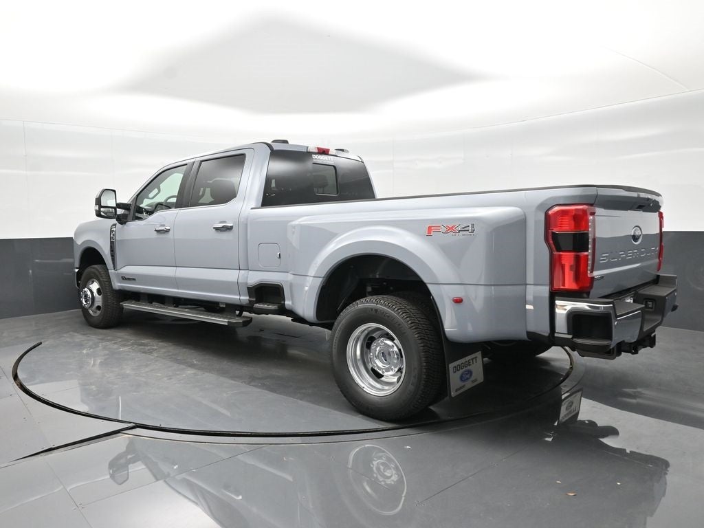 2026 Ford F-350SD Lariat DRW