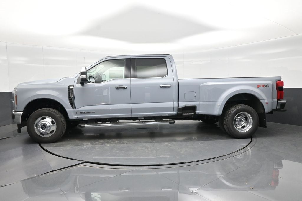 2026 Ford F-350SD Lariat DRW