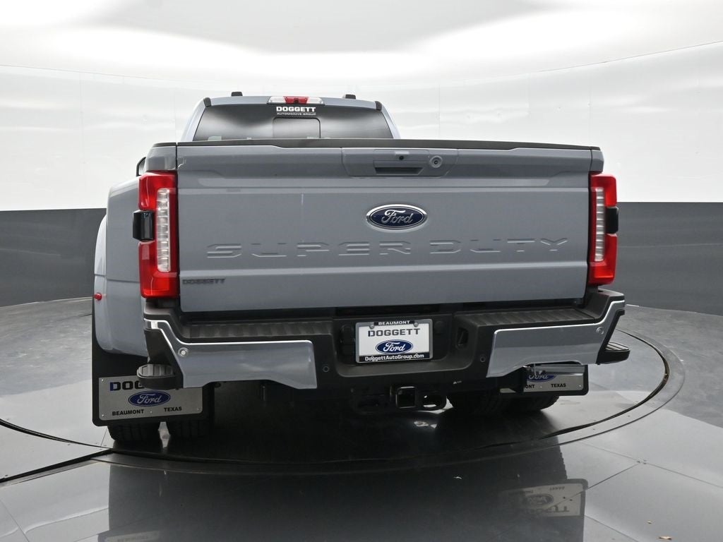 2026 Ford F-350SD Lariat DRW