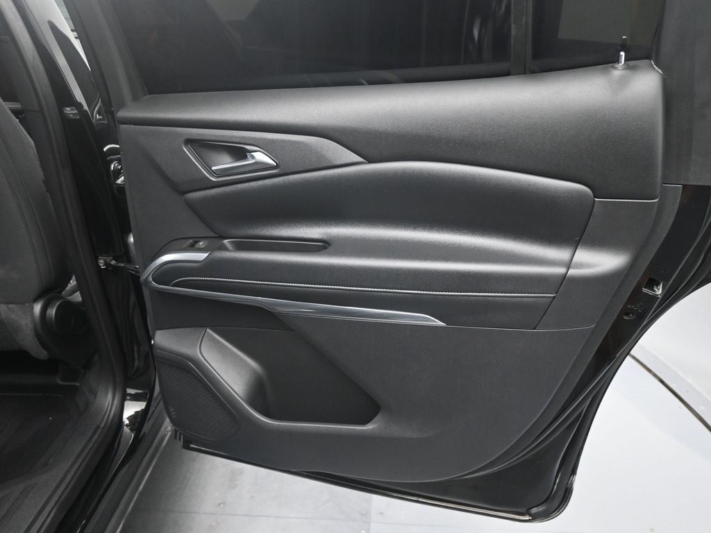 2024 Chevrolet Traverse LS