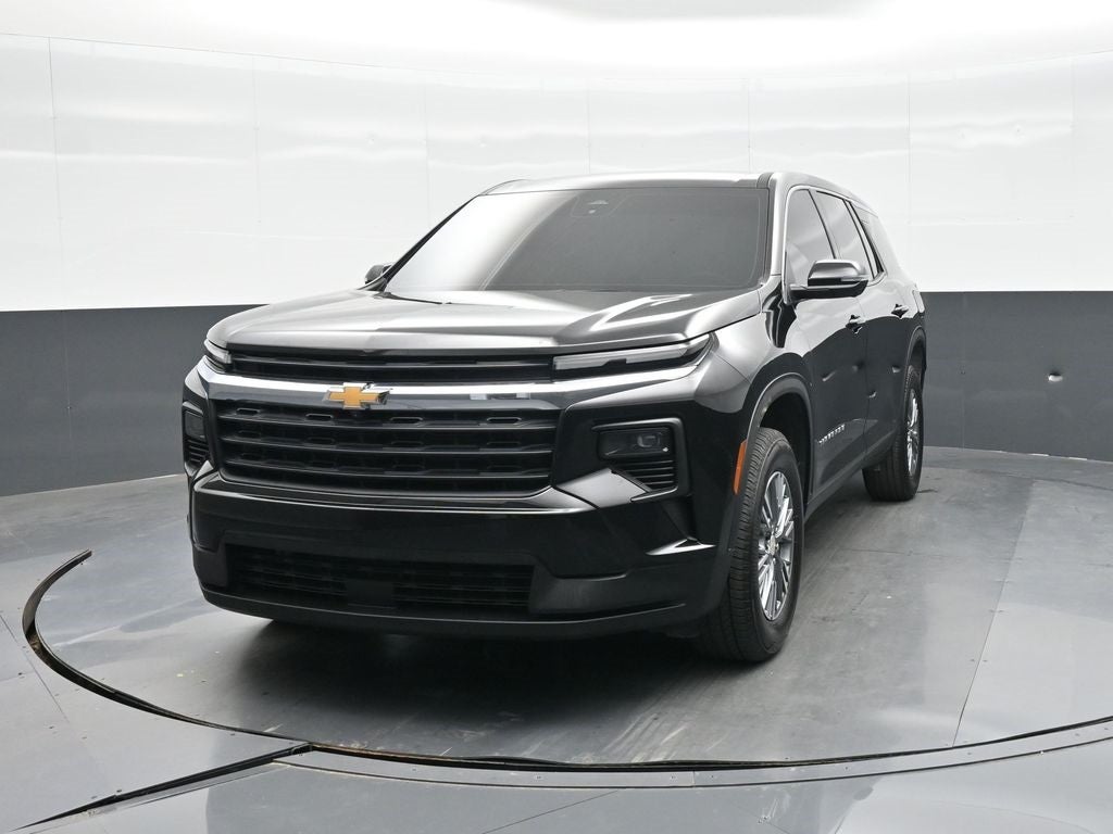 2024 Chevrolet Traverse LS