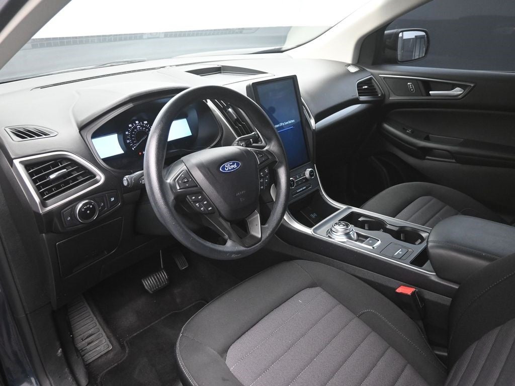 2023 Ford Edge SE