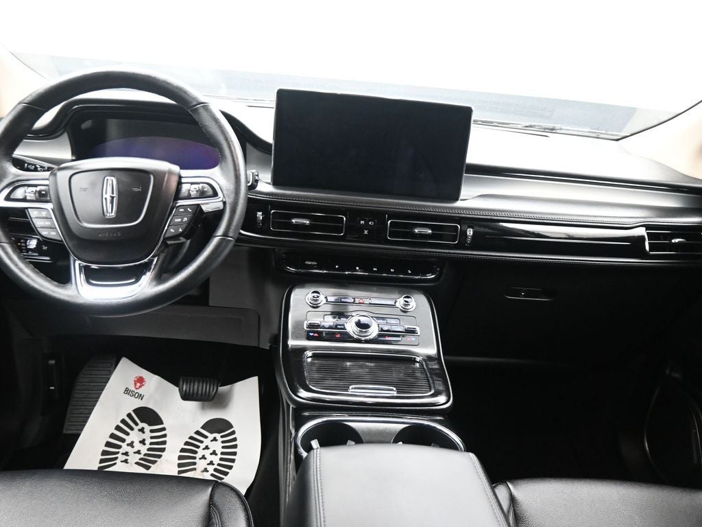 2022 Lincoln Nautilus Standard