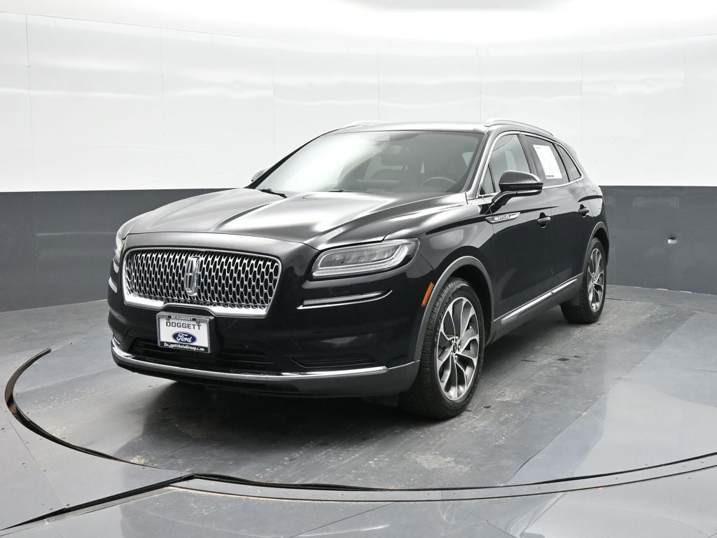 2023 Lincoln Nautilus Reserve FWD's photo