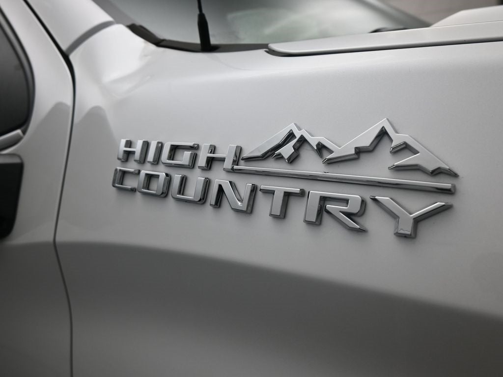 2022 Chevrolet Silverado 1500 LTD High Country