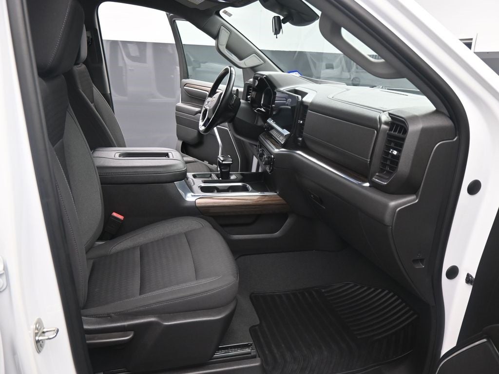 2022 Chevrolet Silverado 1500 LT Texas Edition