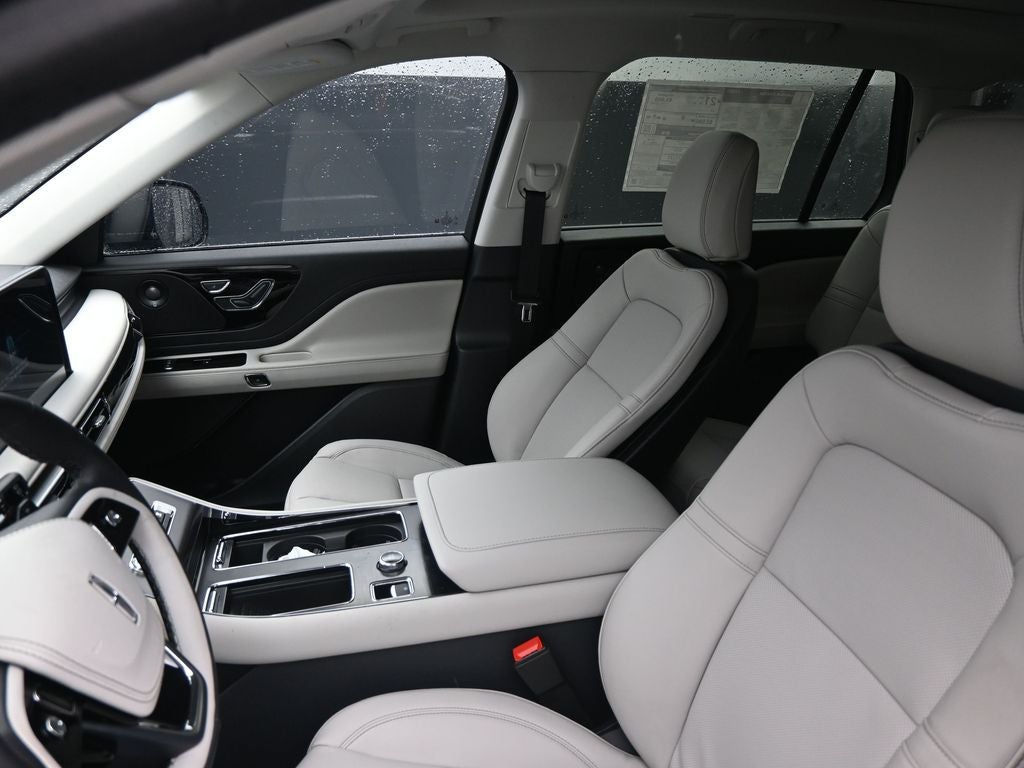 2025 Lincoln Aviator Premiere