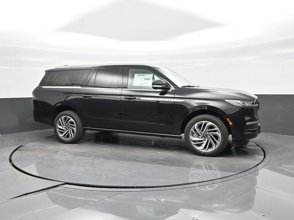 2025 Lincoln Navigator L Reserve
