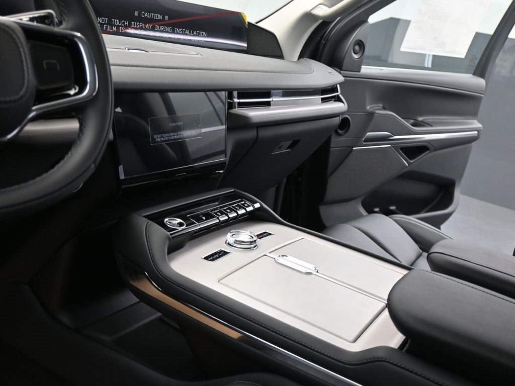 2025 Lincoln Navigator L Reserve