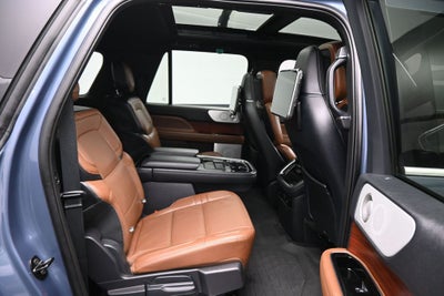 2023 Lincoln Navigator L Reserve