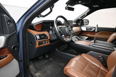 2023 Lincoln Navigator L Reserve