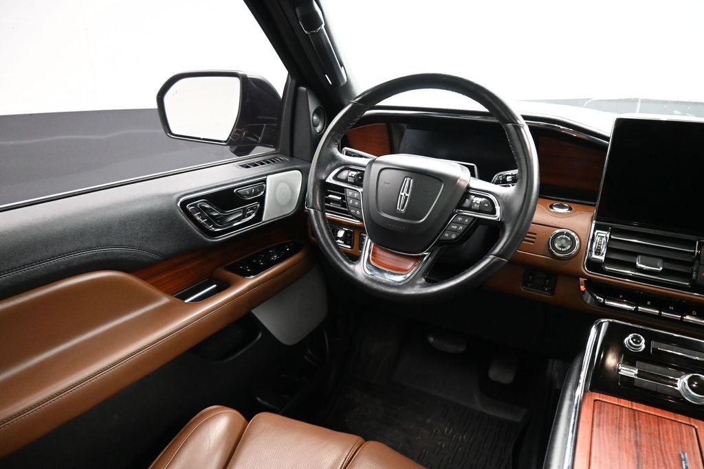 2023 Lincoln Navigator L Reserve