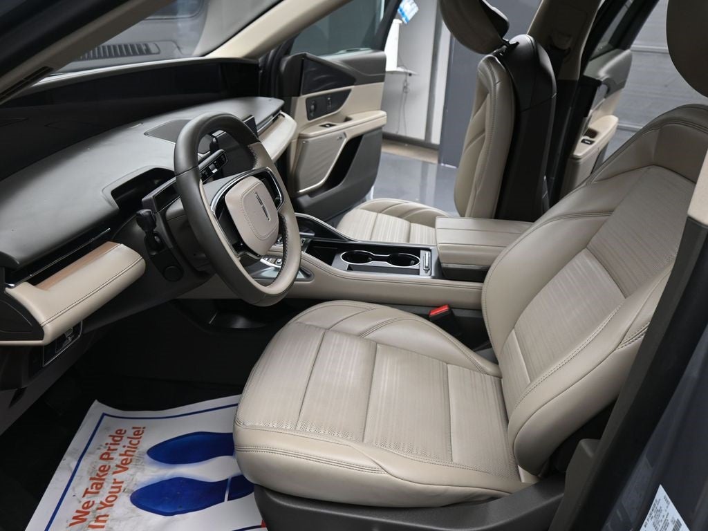 2025 Lincoln Nautilus Reserve