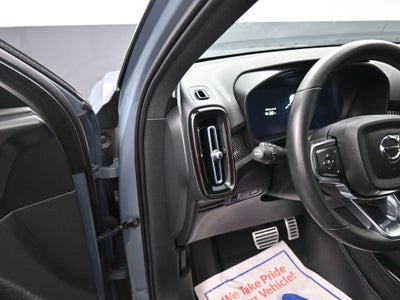 2022 Volvo XC40 Recharge Pure Electric P8 Plus