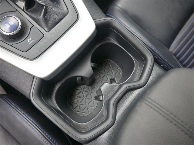 2020 Toyota RAV4 Hybrid XSE