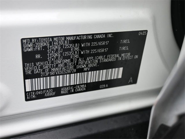 2025 Toyota RAV4 XLE