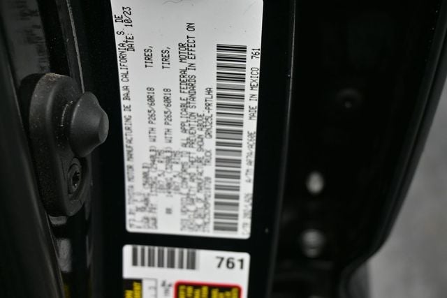 2023 Toyota Tacoma Limited V6