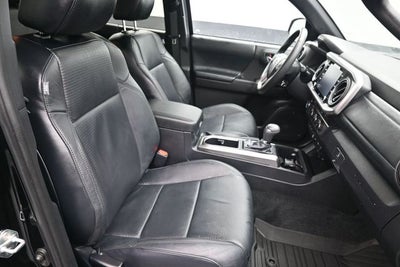 2023 Toyota Tacoma Limited V6