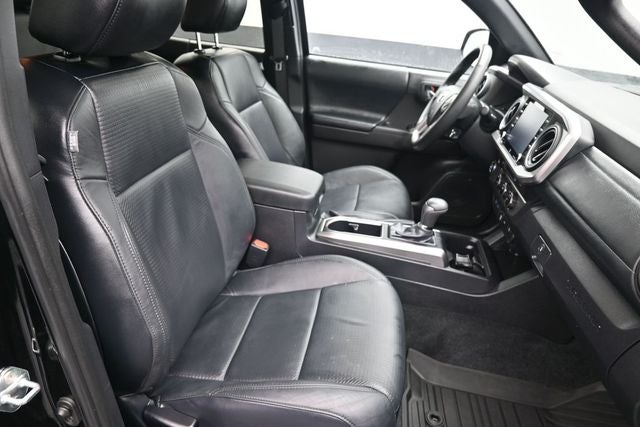 2023 Toyota Tacoma Limited V6