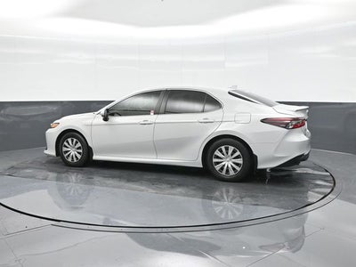 2022 Toyota Camry Hybrid LE