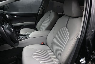 2023 Toyota Camry Hybrid SE