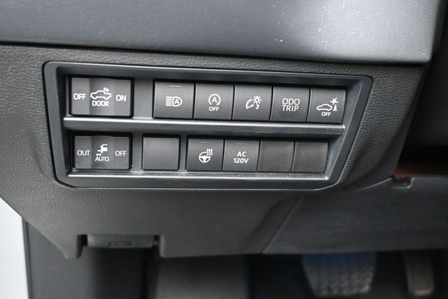 2022 Toyota Tundra Platinum