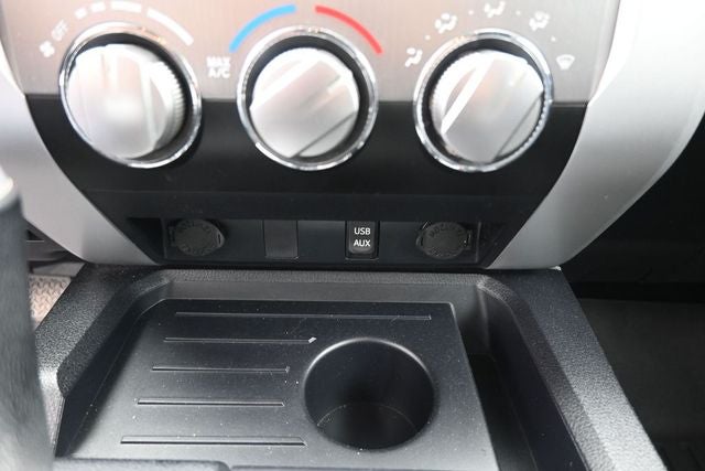 2014 Toyota Tundra SR5