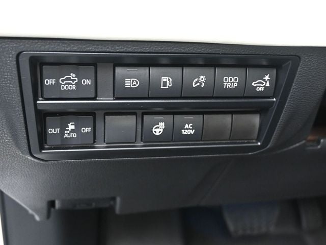 2023 Toyota Tundra Hybrid Capstone