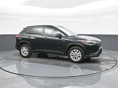 2025 Toyota Corolla Cross LE