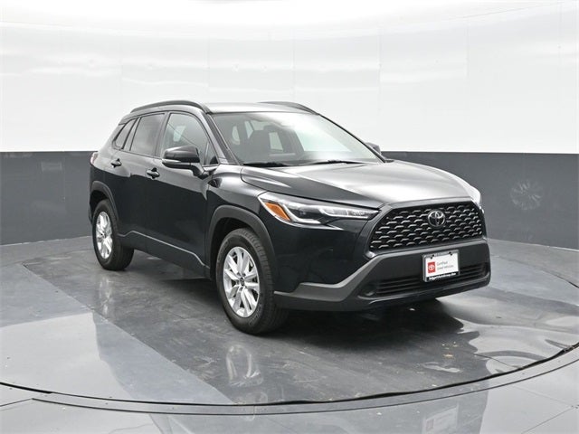 2025 Toyota Corolla Cross LE