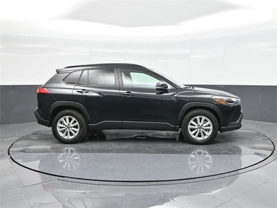 2025 Toyota Corolla Cross LE