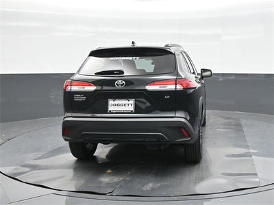 2025 Toyota Corolla Cross LE