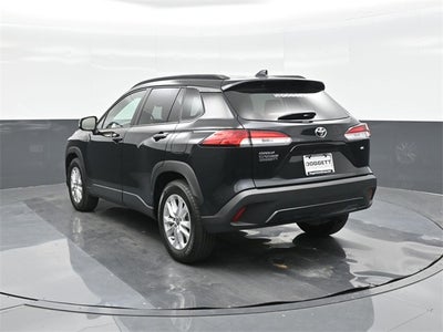 2025 Toyota Corolla Cross LE