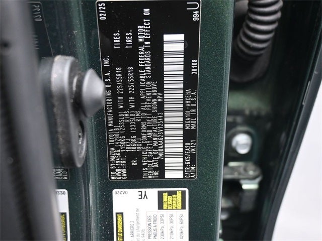 2025 Toyota Corolla Cross XLE