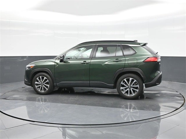 2025 Toyota Corolla Cross XLE