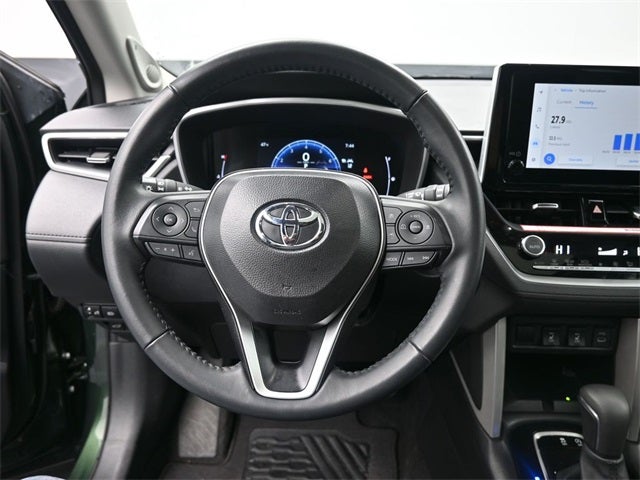 2025 Toyota Corolla Cross XLE