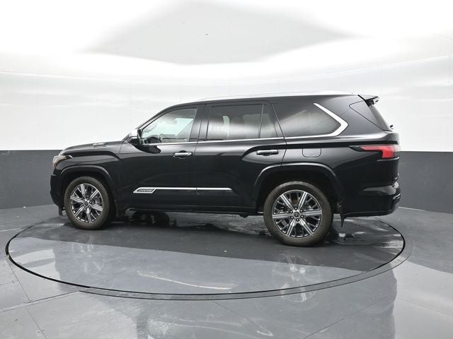 2023 Toyota Sequoia Capstone