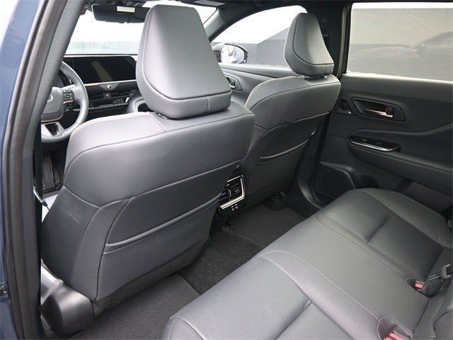 2025 Toyota Crown Signia Limited