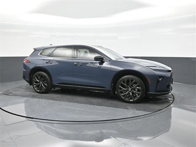 2025 Toyota Crown Signia Limited