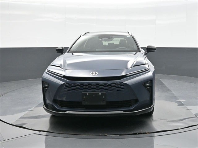 2025 Toyota Crown Signia Limited