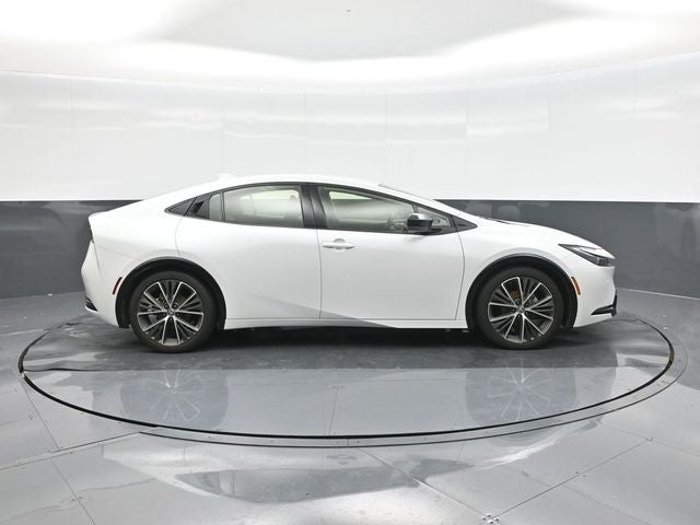 2025 Toyota Prius XLE