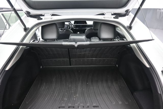 2025 Toyota Prius XLE