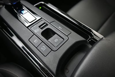 2025 Toyota Prius XLE
