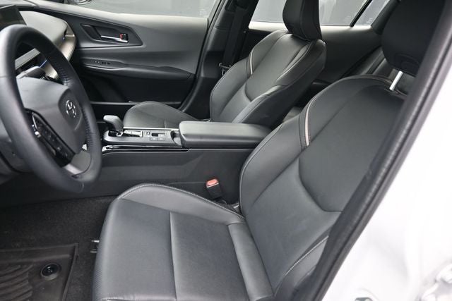 2025 Toyota Prius XLE