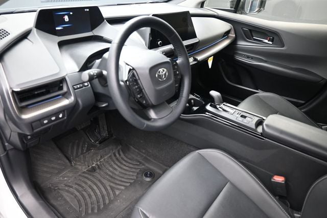 2025 Toyota Prius XLE